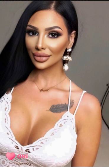 Allya London 26 years old Photo Allya London 26 years old